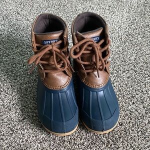 Sperry Kids Navy and Brown Boots